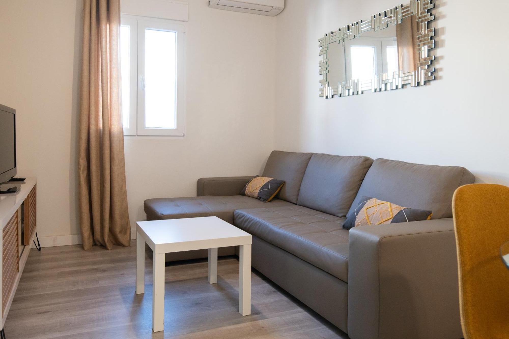 Apartamento Triana Habitame Inmobiliaria إشبيلية المظهر الخارجي الصورة