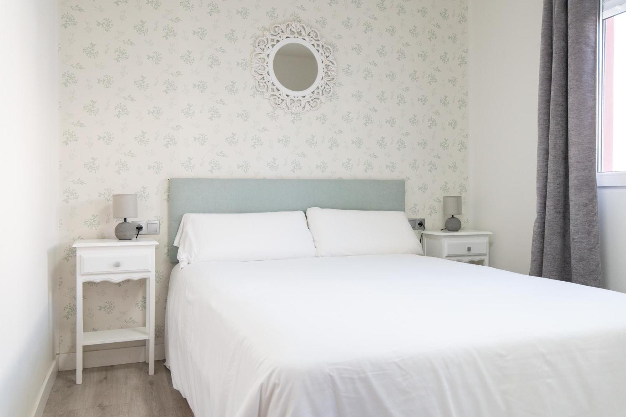 Apartamento Triana Habitame Inmobiliaria إشبيلية المظهر الخارجي الصورة